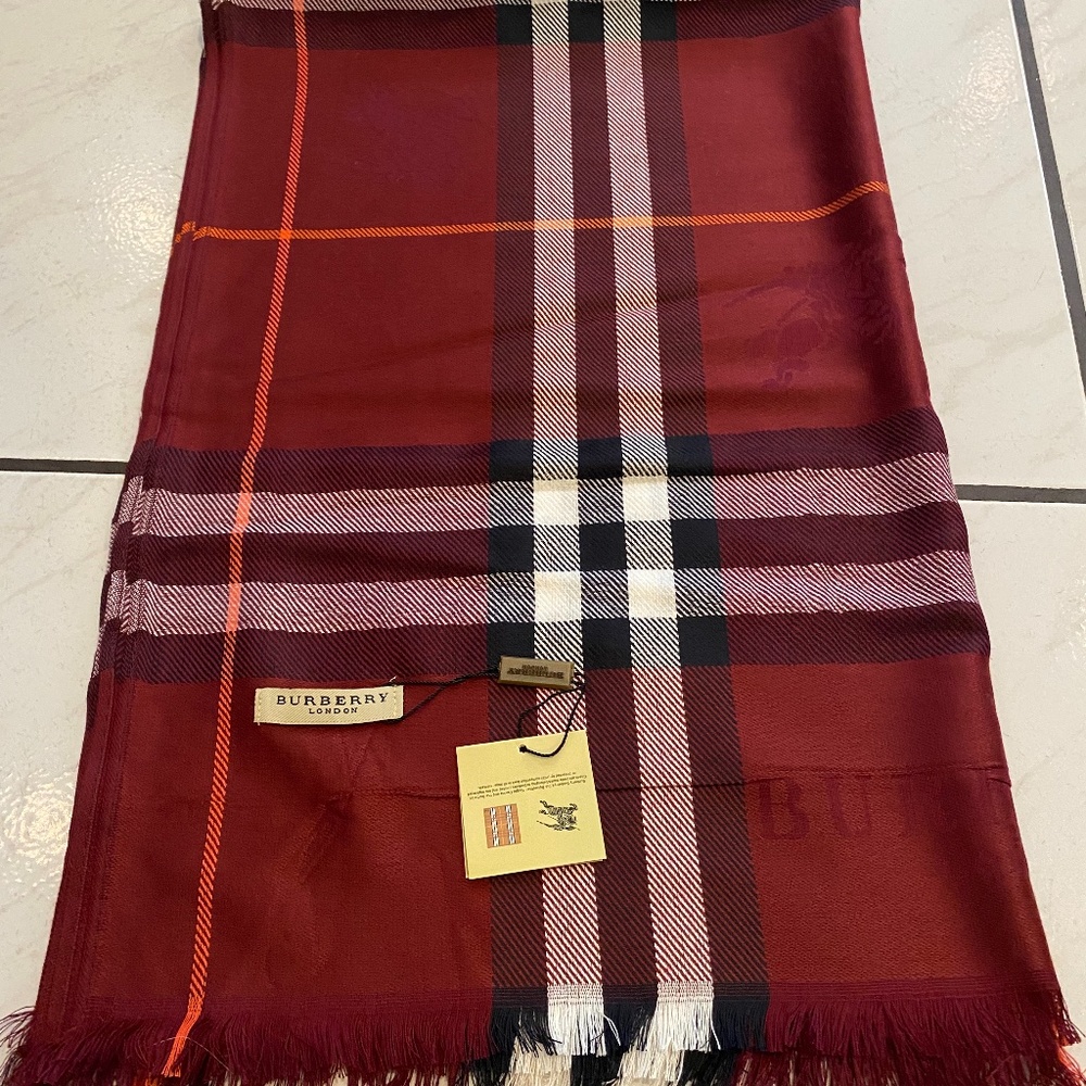 COPY - SALE! Cashmere Burberry scarf Large Burgundy